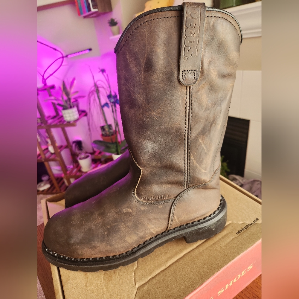 Red Wing Mens 9.5 Supersole Work Boot